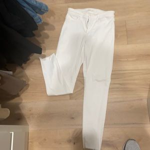 Joe’s white jean